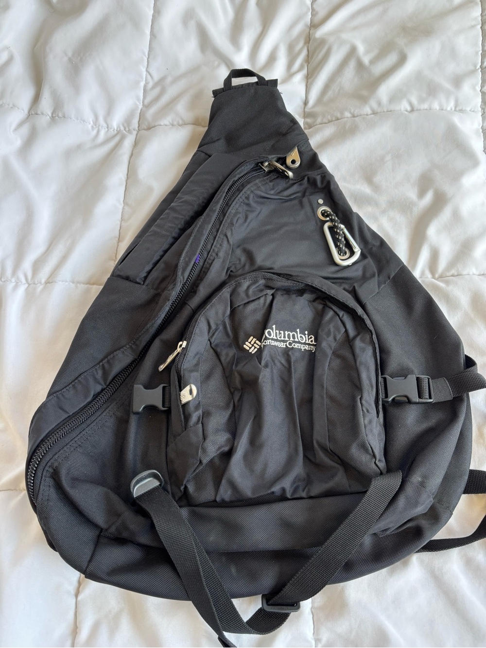 Columbia Sportswear Y2K Sling Bag Black Gray Crossbody Backpack Vintage Gorpcore
